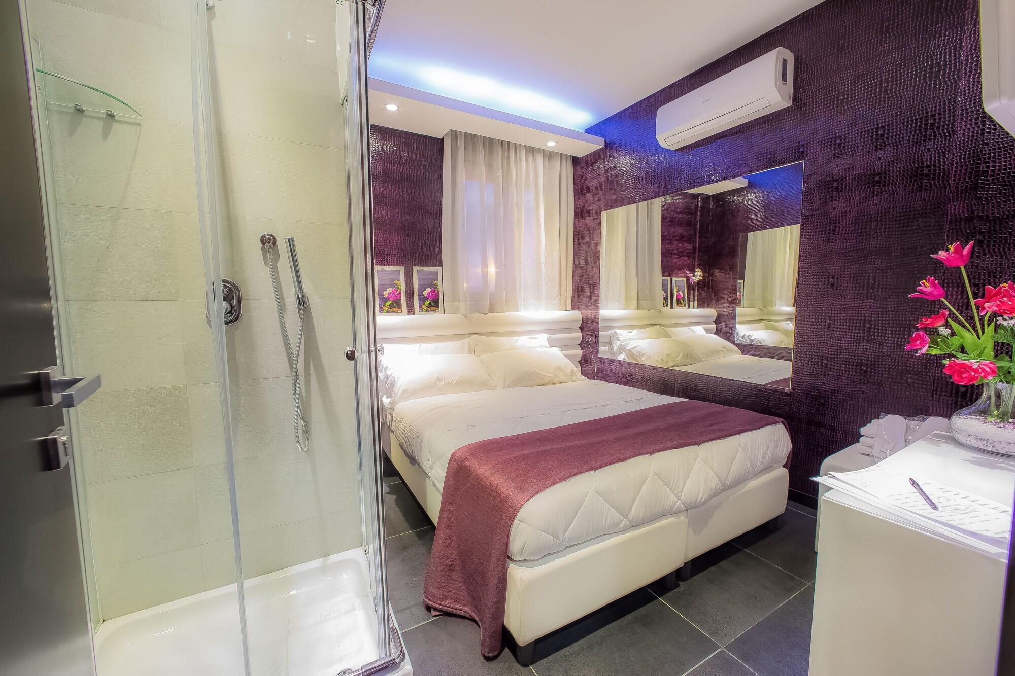 Kleopatra Design Hotel Наполи Екстериор снимка