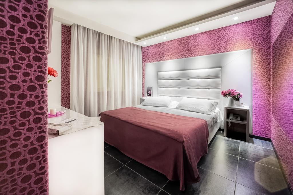 Kleopatra Design Hotel Наполи Екстериор снимка